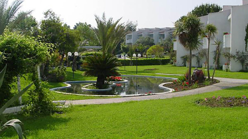 Motel Leventi, Kammena Vourla