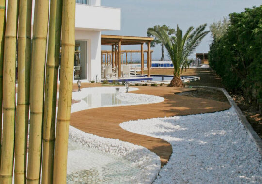 Kinetta Beach Resort & Spa