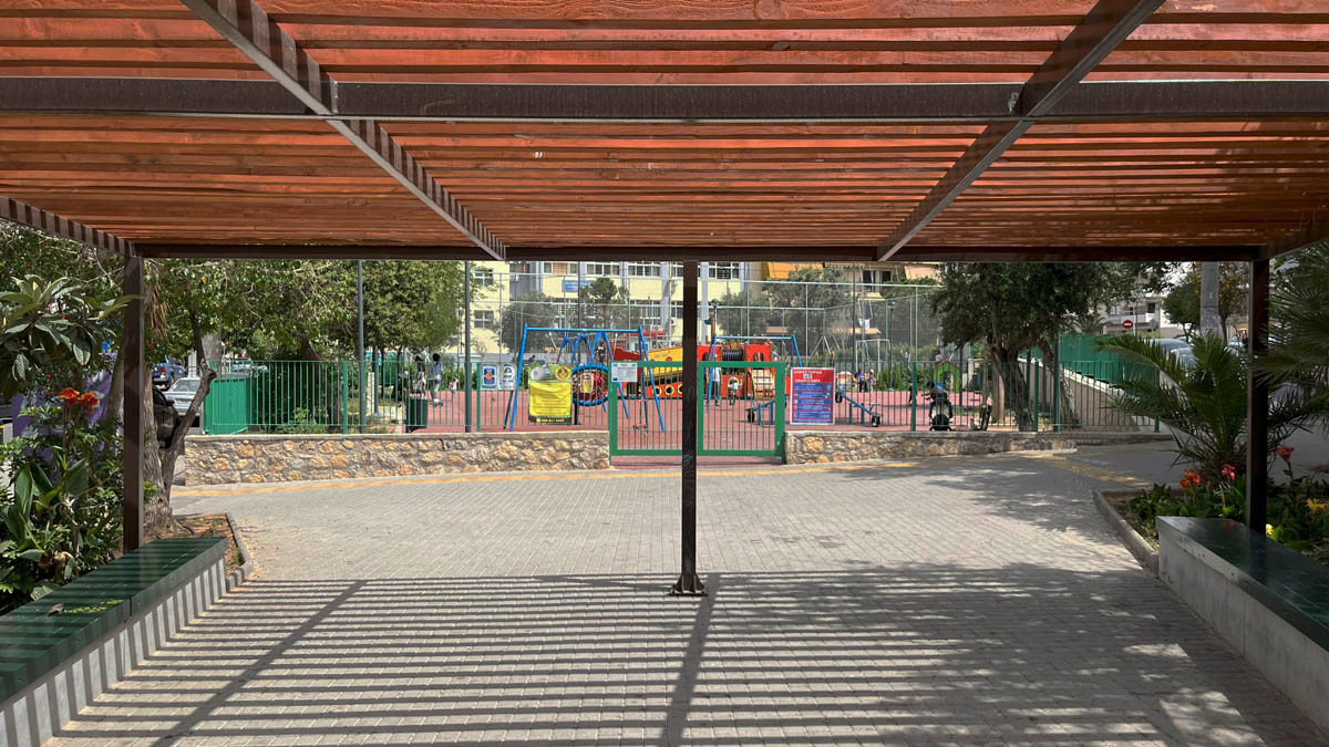 Karpathou square, Piraeus